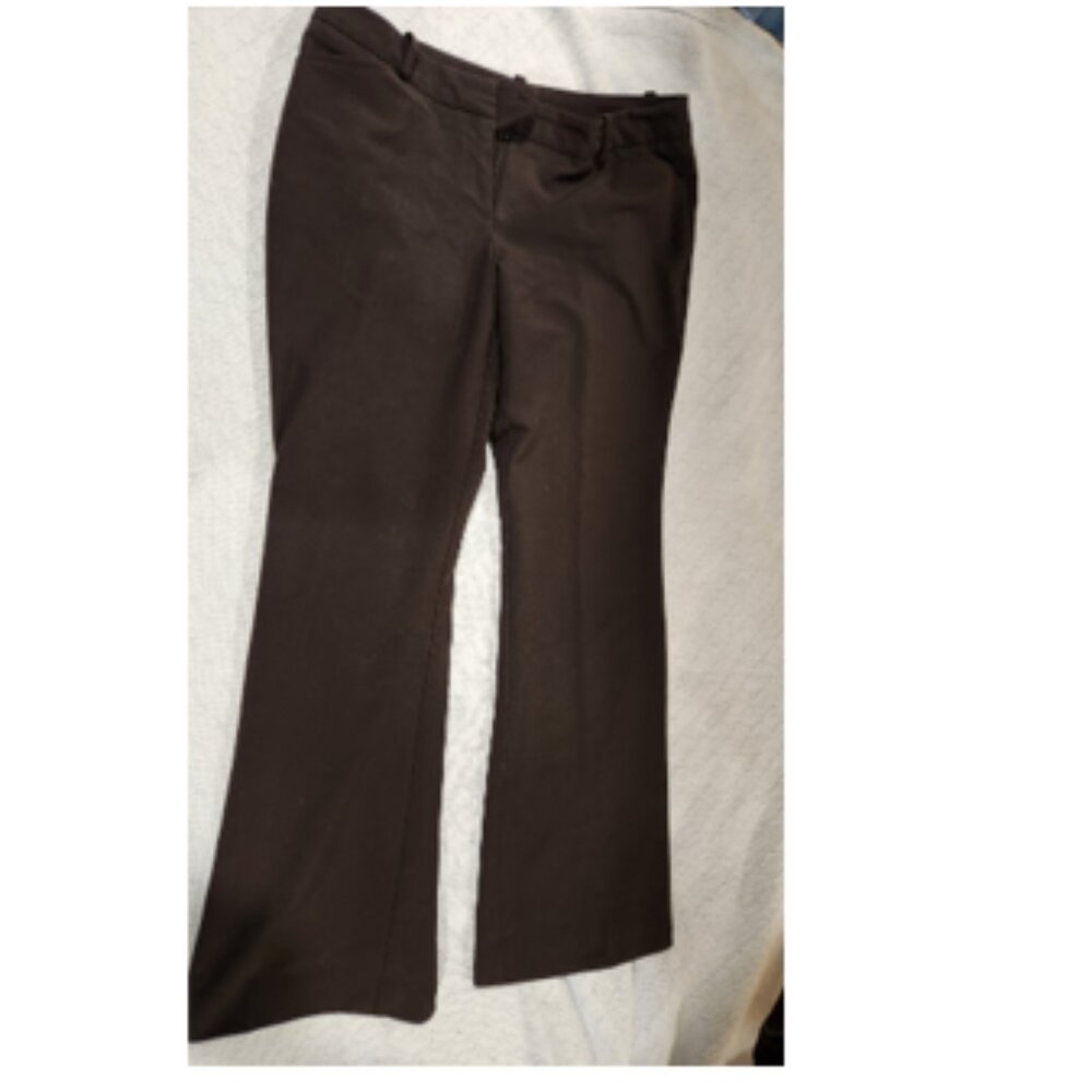 Woman's slacks